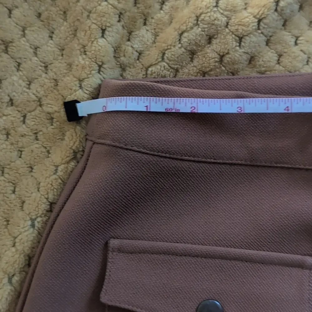 H&M Divided Skirt| Size 4| Brown mini skirt|